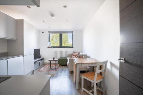 Raleigh Road, Southville 1 bed flat for sale