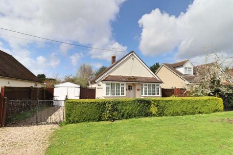 London Road, Great Notley, Braintree 3 bed detached house for sale