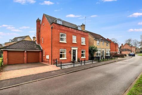 Church Meadows, Bocking, Braintree 5 bed detached house for sale