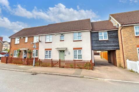 3 bedroom terraced house for sale