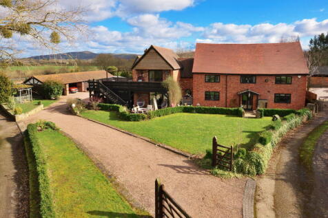 6 bedroom barn conversion for sale