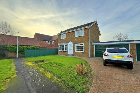 Northfield Way, Scarborough YO13 4 bed detached house for sale