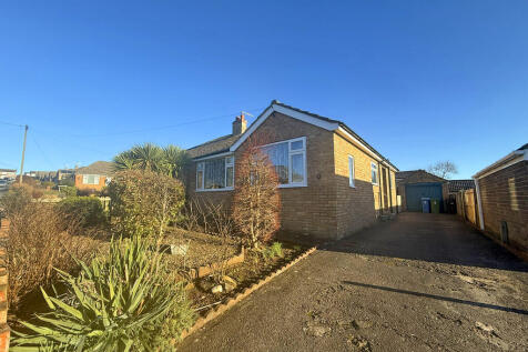Broadlands Drive, Scarborough YO13 2 bed semi