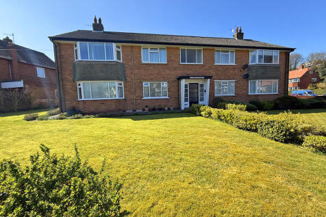 Malvern Crescent, Scarborough YO12 2 bed apartment for sale