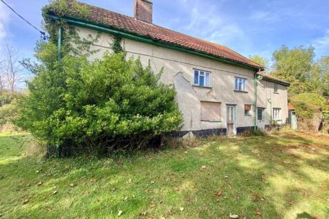 Long Row, Tibenham 3 bed detached house for sale