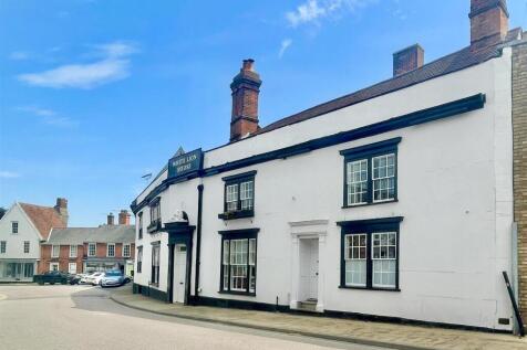 Broad Street 3 bed house for sale