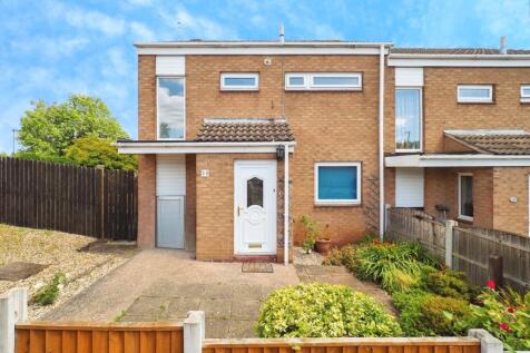 2 bedroom end of terrace house for sale