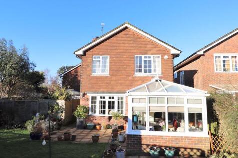 Church Close, Clapham 3 bed detached house for sale