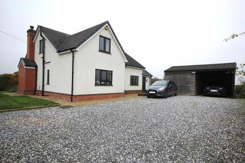 Willington, Malpas 3 bed detached house for sale