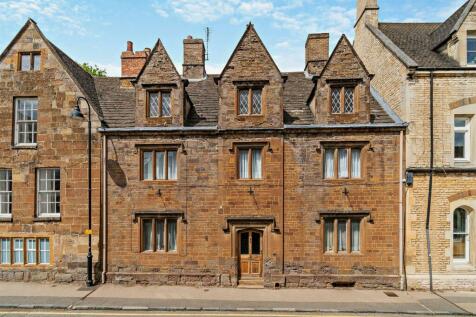 High Street West, Uppingham, Rutland 4 bed character property for sale