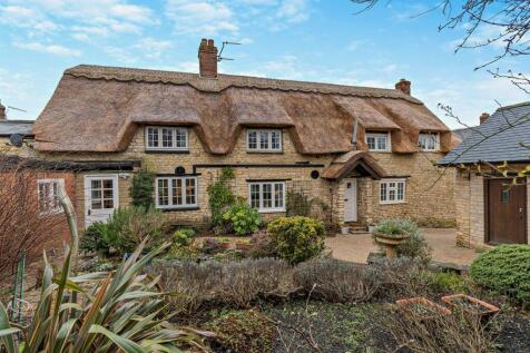 Main Street, Cottesmore, Rutland 4 bed character property for sale