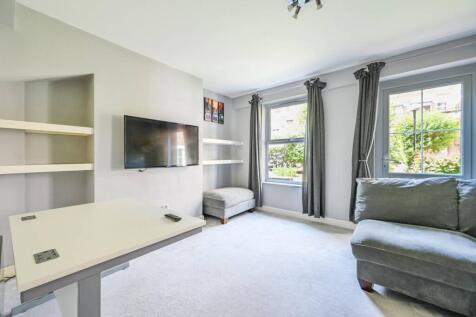 Milk Yard, Wapping, London, E1W 2 bed flat for sale