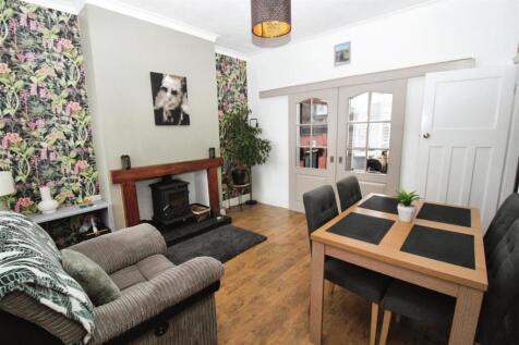Marfleet Lane, Hull 2 bed terraced house for sale