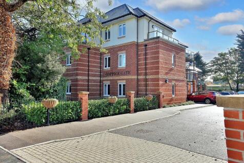 Beaulieu Road, Dibden Purlieu, SO45 2 bed apartment for sale