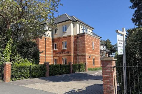 Beaulieu Road, Dibden Purlieu, SO45 1 bed apartment for sale