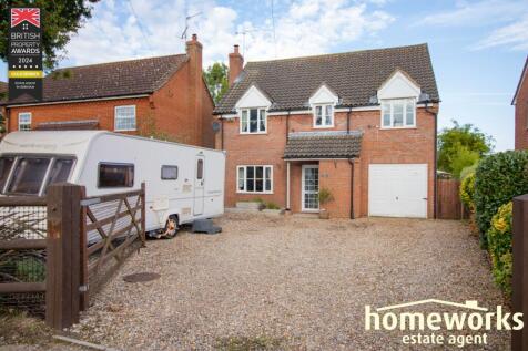 5 bedroom detached house for sale