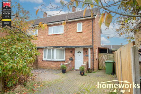 2 bedroom semi-detached house for sale