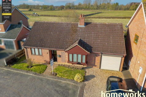 3 bedroom detached bungalow for sale