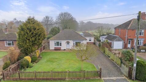 3 bedroom detached bungalow for sale