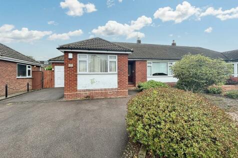 2 bedroom semi-detached bungalow for sale