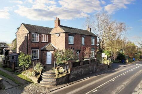 4 bedroom semi-detached house for sale