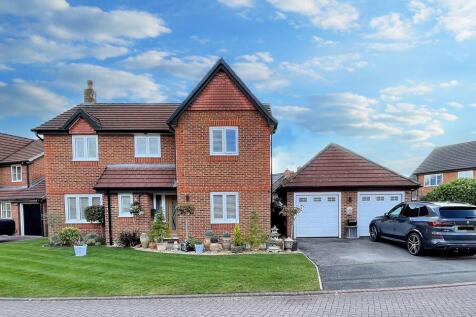 Kensington Drive, Willaston, CW5 4 bed detached house for sale