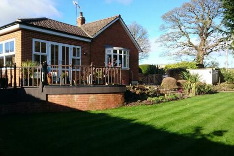 3 bedroom detached bungalow for sale