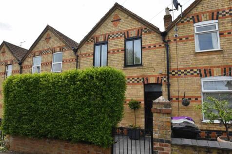 Radcliffe Road, Stamford 3 bed terraced house for sale