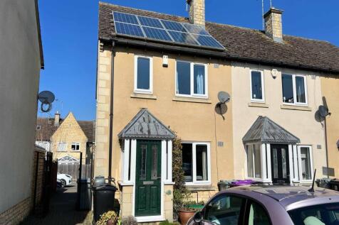 Garratt Road, Stamford 2 bed end of terrace house for sale