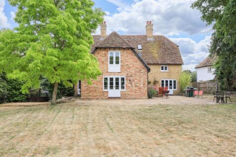 7 bedroom detached house for sale