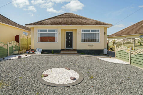 3 bedroom bungalow for sale