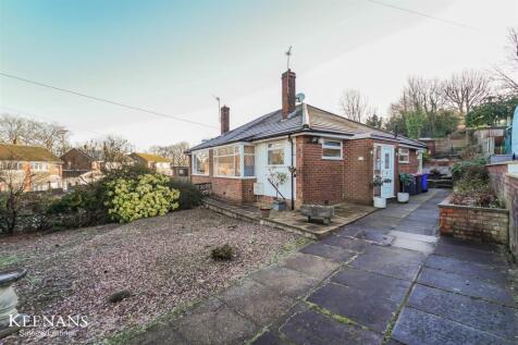 2 bedroom semi-detached bungalow for sale