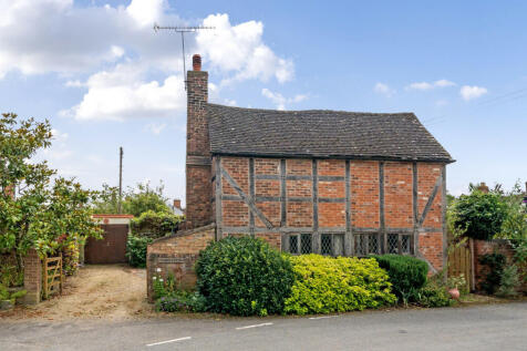 The Cross, Ripple, Tewkesbury 2 bed detached house for sale