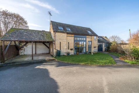 Kemerton Road, Bredon, Tewkesbury 2 bed barn conversion for sale