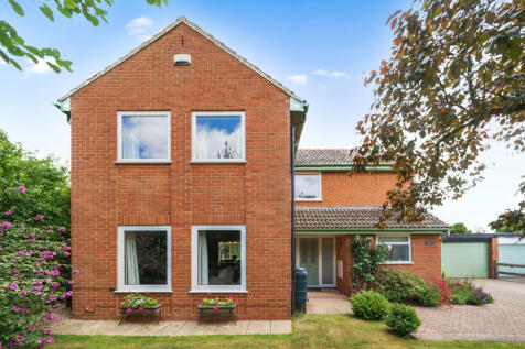 Redmarley, Gloucester, Gloucestershire 4 bed detached house for sale