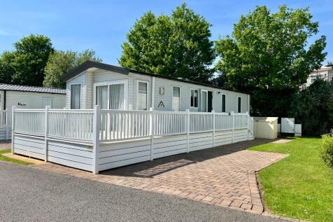 3 bedroom caravan for sale