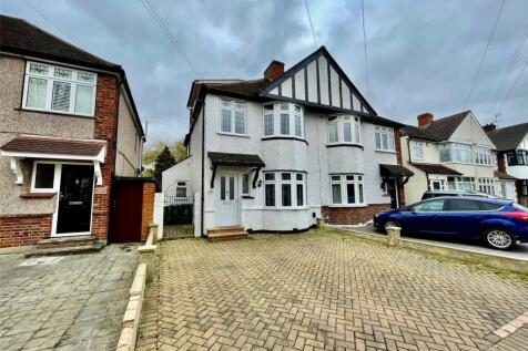 Willersley Avenue, Sidcup, Kent, DA15 4 bed semi