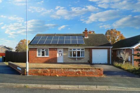 3 bedroom detached bungalow for sale