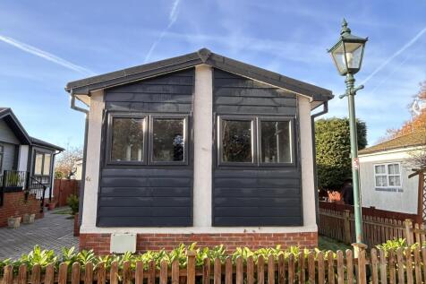 1 bedroom park home for sale