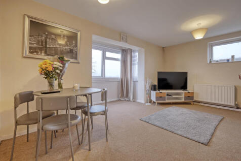 1 bedroom flat for sale