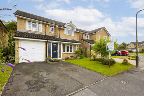 5 bedroom detached house for sale
