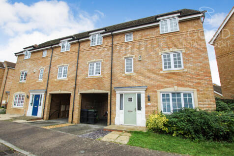 5 bedroom semi-detached house for sale