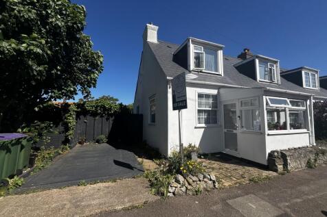 3 bedroom bungalow for sale