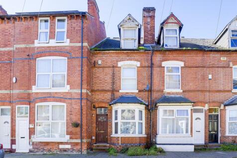 Myrtle Avenue, Forest Fields NG7 4 bed terraced house for sale