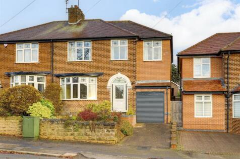 4 bedroom semi-detached house for sale