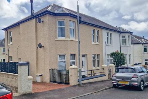 Haco Street, Largs KA30 4 bed flat for sale