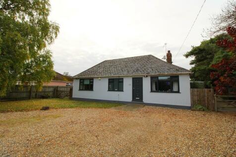 4 bedroom detached bungalow for sale