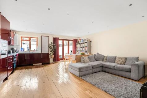 Harefield Mews, London, SE4 1LP 3 bed terraced house for sale