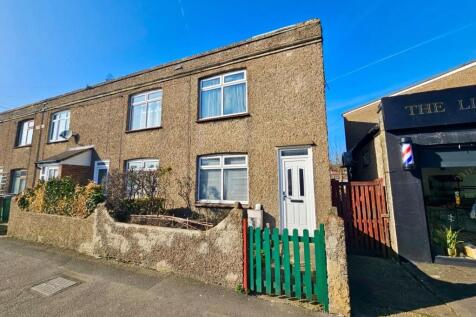 Dymchurch Road, Hythe 2 bed end of terrace house for sale