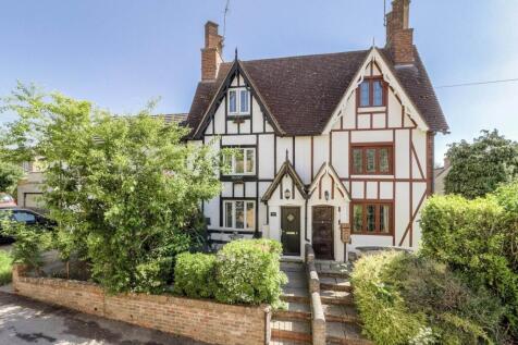Gun Lane, Newport Pagnell MK16 4 bed terraced house for sale